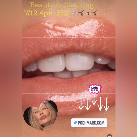 FOLLOW ME ON IG 🤸🏿♂️🤸🏼♀️🫧🫧🫧❣️ - Picture 3 of 5